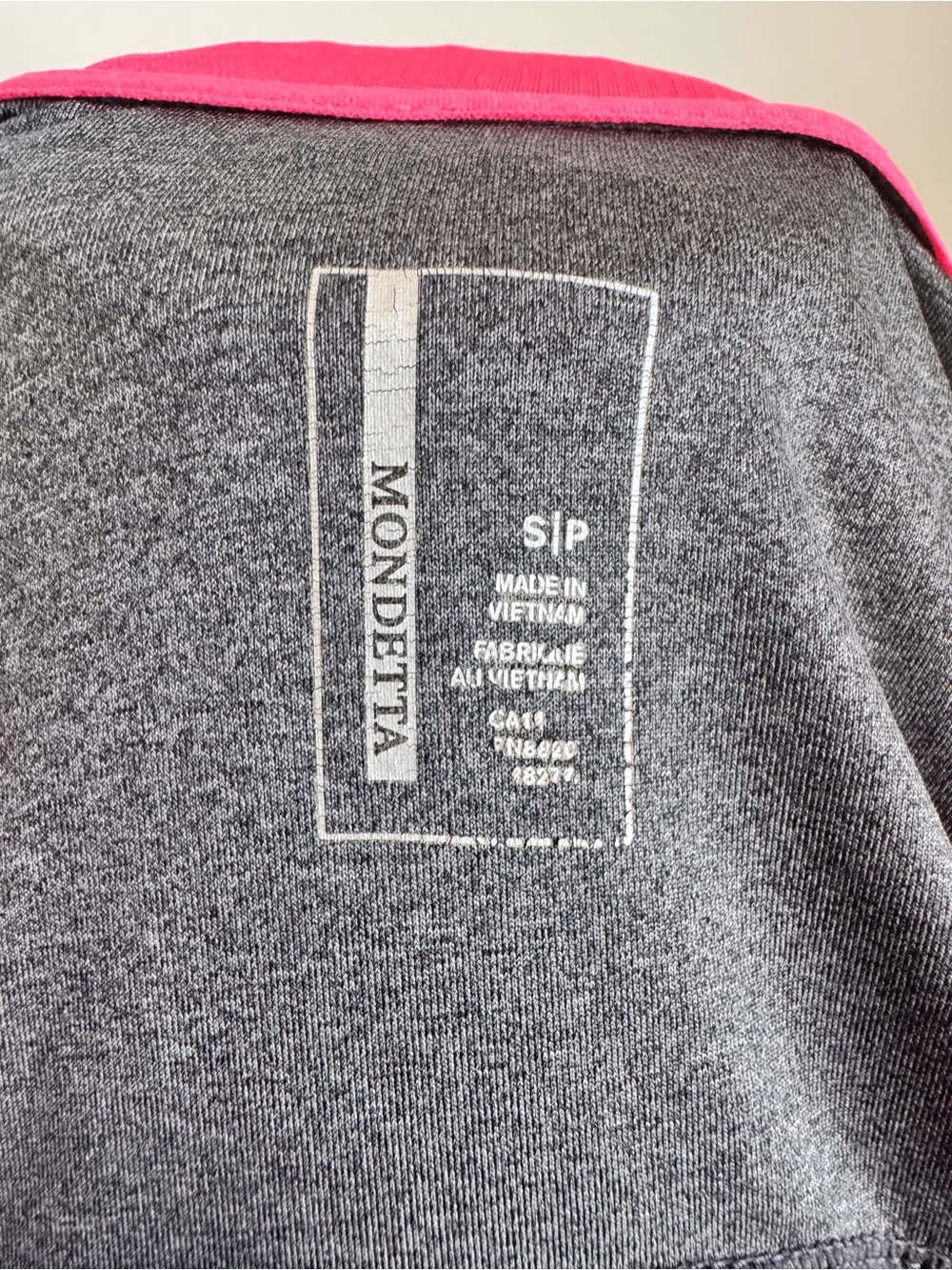 Mondetta Women's Gray Long-Sleeve Quarter-Zip Top with Pink Trim - Picture 2 of 11